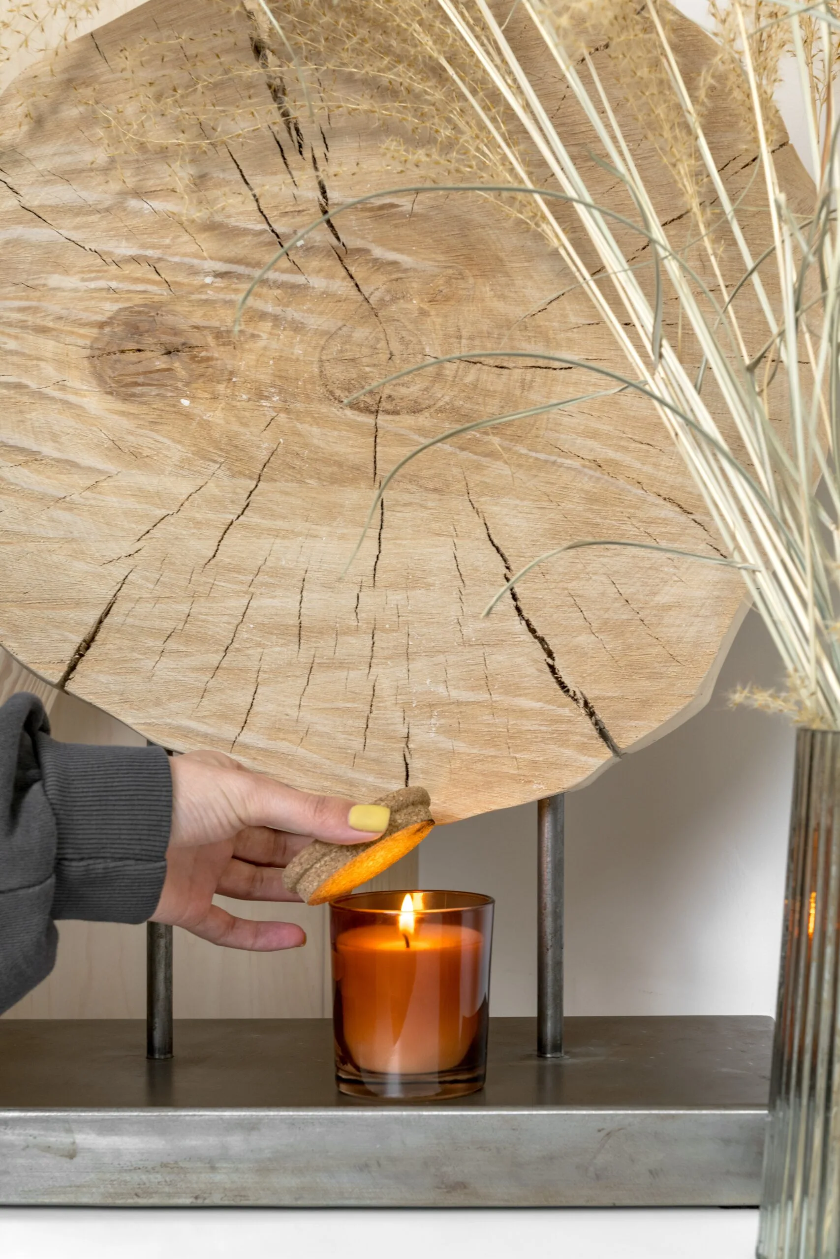 5 Best Candles That Smell Like Wood 1 Best Candles That Smell Like Wood